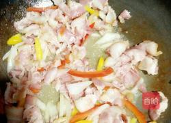 馅料十足的美味披萨的做法图解6