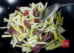 野笋炒腊肠的做法图解6