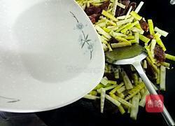 野笋炒腊肠的做法图解7