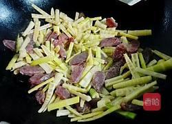 野笋炒腊肠的做法图解8