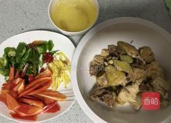 酱油焖鸡的做法图解1