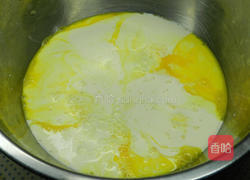 淡奶油鸡蛋布丁的做法图解3