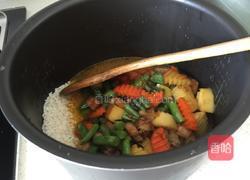 五花肉焖饭的做法图解7