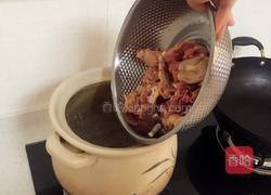 美厨靚颜墨鱼鸡汤的做法图解7