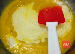 手绘草莓蛋糕卷的做法图解4