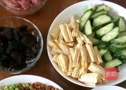 黄瓜炒腐竹的做法图解3