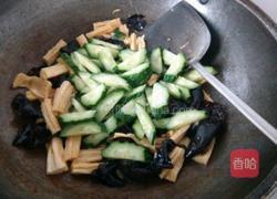 黄瓜炒腐竹的做法图解6
