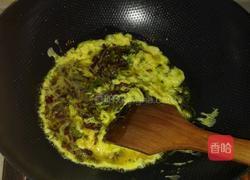 香椿炒蛋的做法图解3