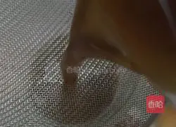 Illustration of how to make brown sugar steamed buns 3