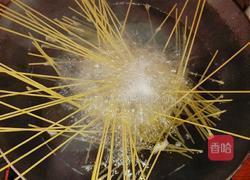 黑椒牛柳意大利面的做法图解3