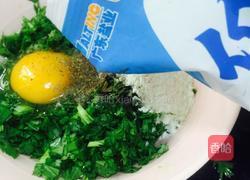 茼蒿韭菜丸子的做法图解4