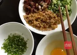 How to make fried rice with preserved eggs 1
