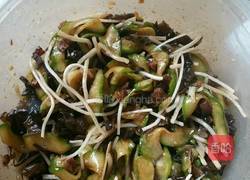 西葫芦肉包子的做法图解5