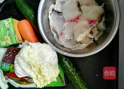 营养酸菜鱼的做法图解1