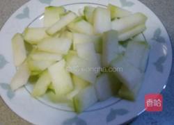 金针菇冬瓜番茄汤的做法图解1