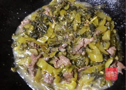 牛肉炒咸菜的做法图解8