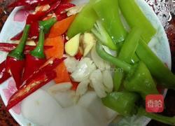 泡椒鸡爪的做法图解3