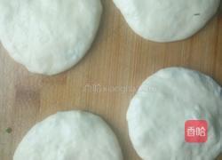 韭菜鸡蛋馅饼的做法图解9