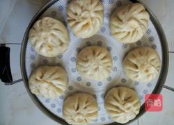 猪肉元葱胡萝卜包子的做法图解17