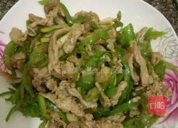 青椒炒肉丝(加蛋清)的做法图解4