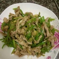 青椒炒肉丝（加蛋清）的做法[图]