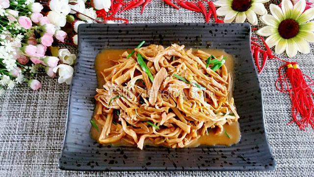 肉丝黄花菜