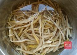 肉丝黄花菜的做法图解1