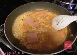 荷包蛋厚切午餐肉辛辣面的做法图解13