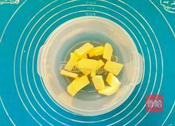 椰蓉面包卷的做法图解7