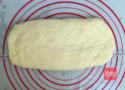 爆浆草莓酱小面包的做法图解2