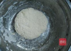 猪油葱花肉馅饼的做法图解2