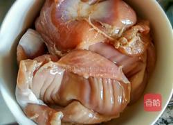 双椒炒鸡胗的做法图解1