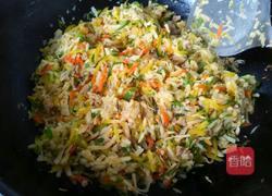 包子（南瓜春笋丝肉包）的做法图解3