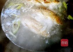 香浓鲫鱼汤的做法图解7