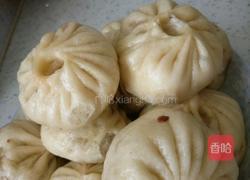 芹菜大肉包子的做法图解7
