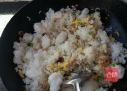 宝宝的蛋炒饭的做法图解7