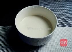 芝麻煎饼的做法图解1