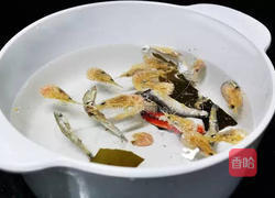 韩式【黄豆芽汤】 的做法图解1