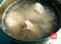 烀大骨棒的做法图解2