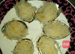 蒜蓉粉丝蒸鲜鲍的做法图解7