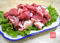 羊肉山药汤的做法图解1