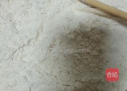 炸油条的做法图解3