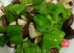 青椒炒香菇的做法图解5