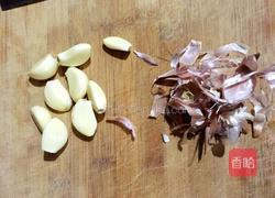 炸蒜蓉丸子的做法图解2