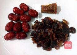 红枣桂圆汤的做法图解1