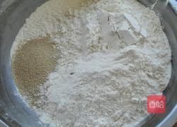 紫薯双色馒头的做法图解5