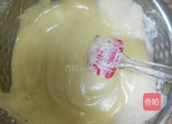 奶油黄桃蛋糕卷的做法图解14