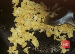 蛋炒饭的做法图解3