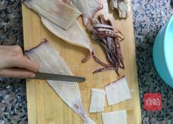 尖椒炒鱿鱼的做法图解3