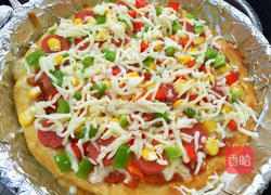 火腿鲜蔬五彩披萨的做法图解9